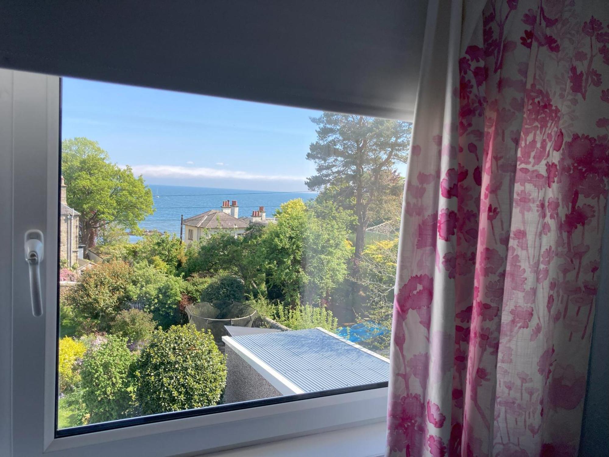 Blacksands Seaview Cottage, Aberdour Exterior foto
